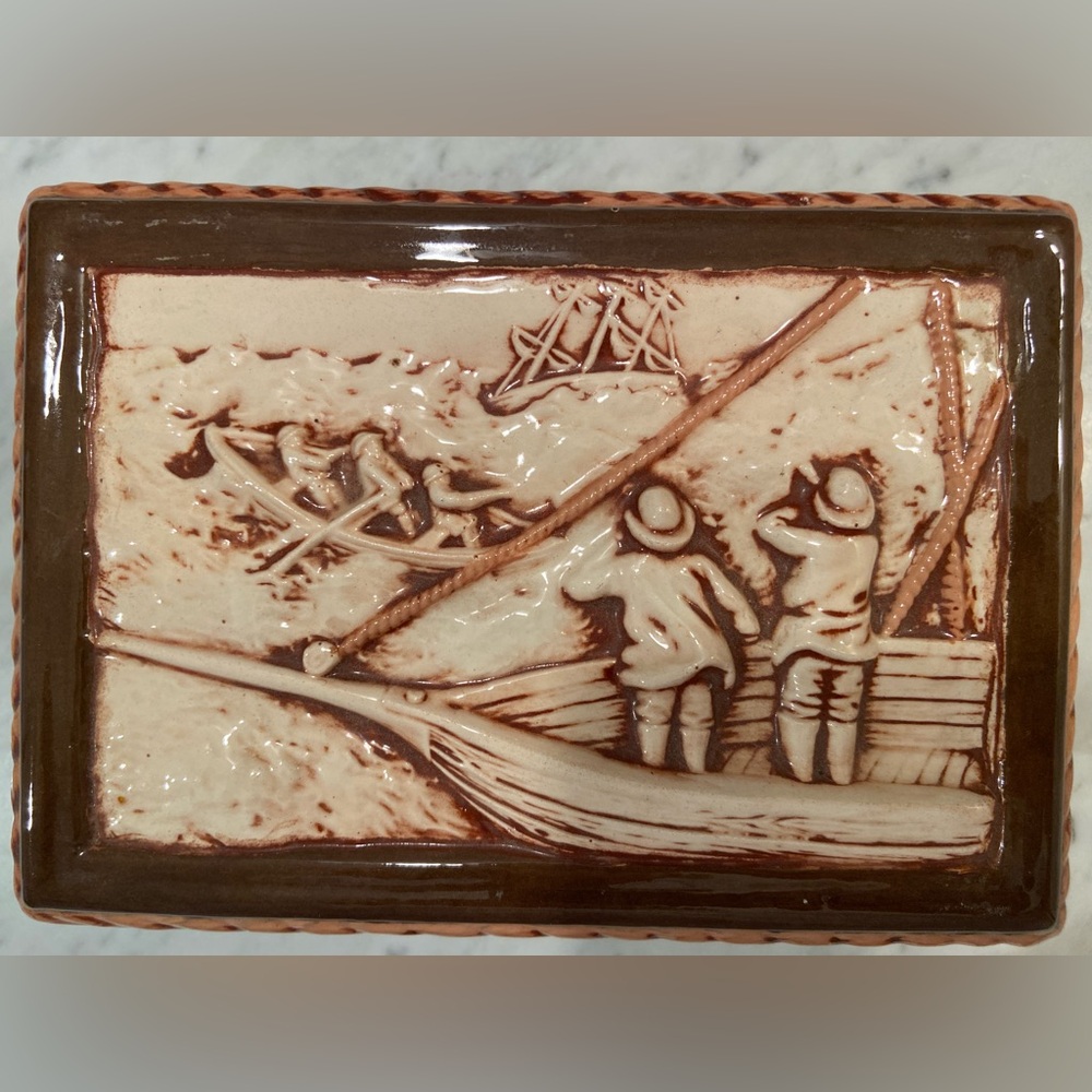 Vintage‎ Hershey Ceramic Mold Trinket Box 1981, Men in boats on ocean